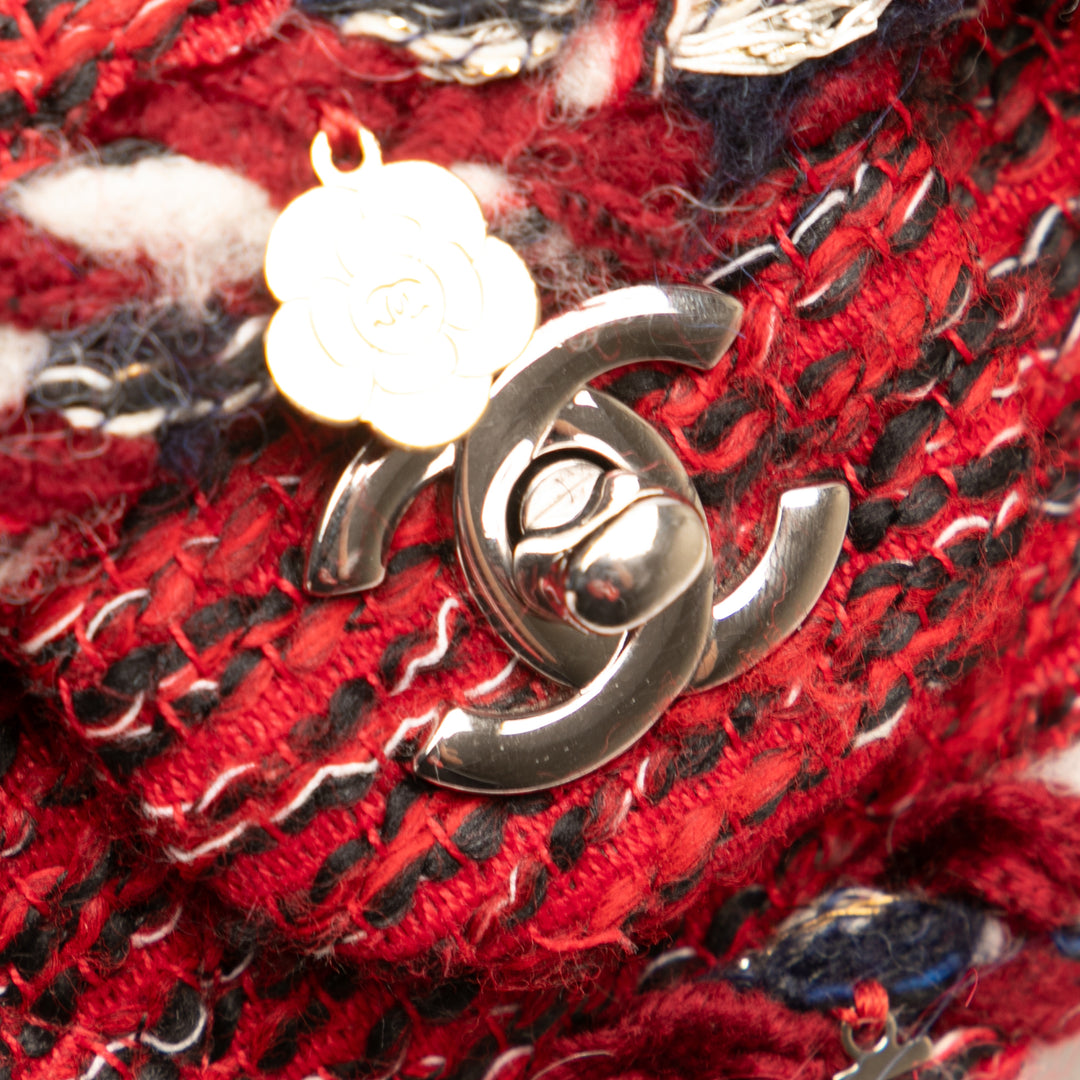 Chanel Small Classic Tweed Braided Charm Double rabat Rouge