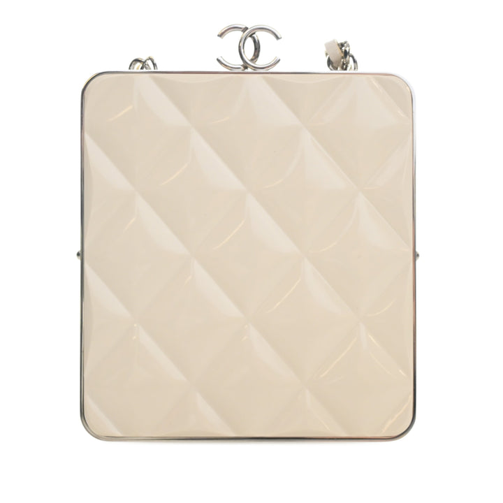 Chanel CC Matelassé Acrylic et Cuir d’agneau Evening Pochette avec chaîne