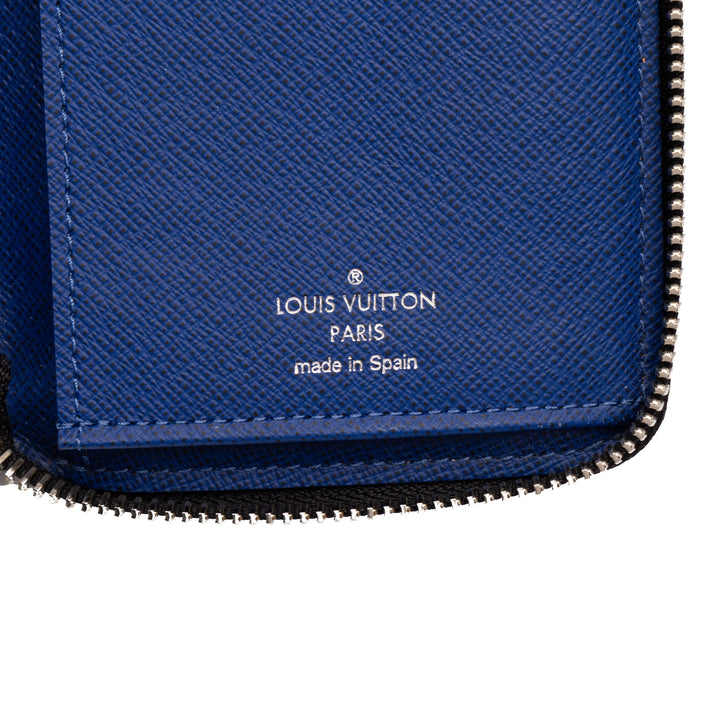 Louis Vuitton Taigarama Zippy Vertical Portefeuille Monogram Bleu