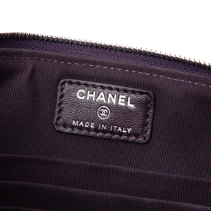 Chanel Pochette CC Matelassé Double Zippé Cuir d'agneau Violet – vue 5 – GABY PARIS