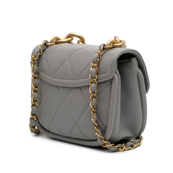 Chanel CC Matelassé Cuir d’agneau Ronded à rabat