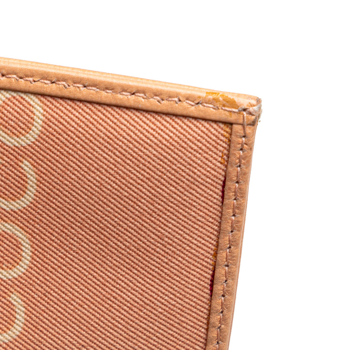 Chanel Toile Coco Chain Pochette Rose – GABY PARIS Authentique
