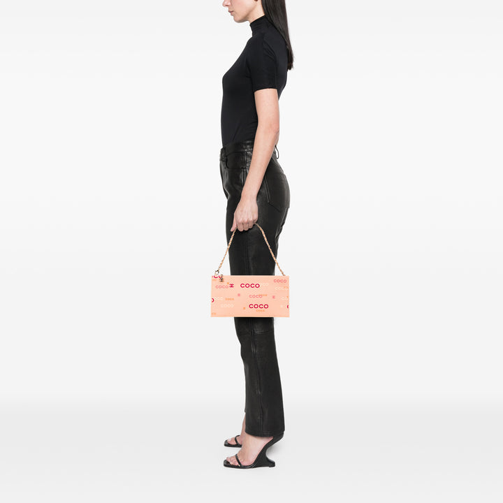 Chanel Toile Coco Chain Pochette Rose – GABY PARIS Authentique