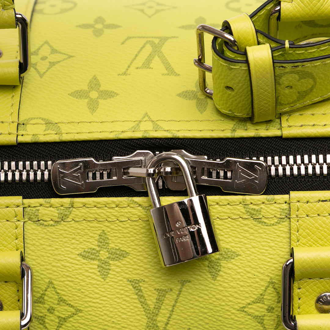 Louis Vuitton Taigarama Keepall Bandouliere 50