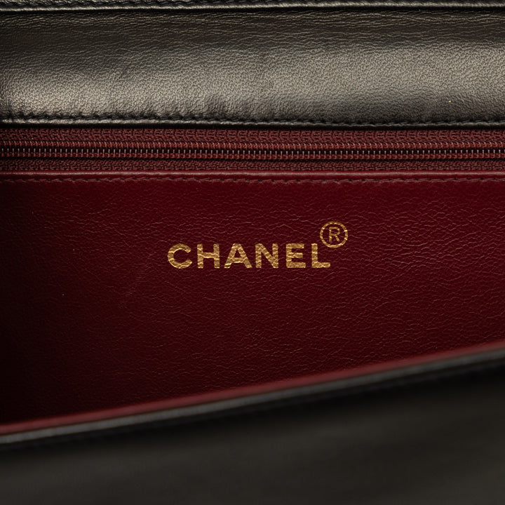 Chanel CC Matelassé Rabat intégral Moyen Cuir d'agneau Noir – vue 5 – GABY PARIS