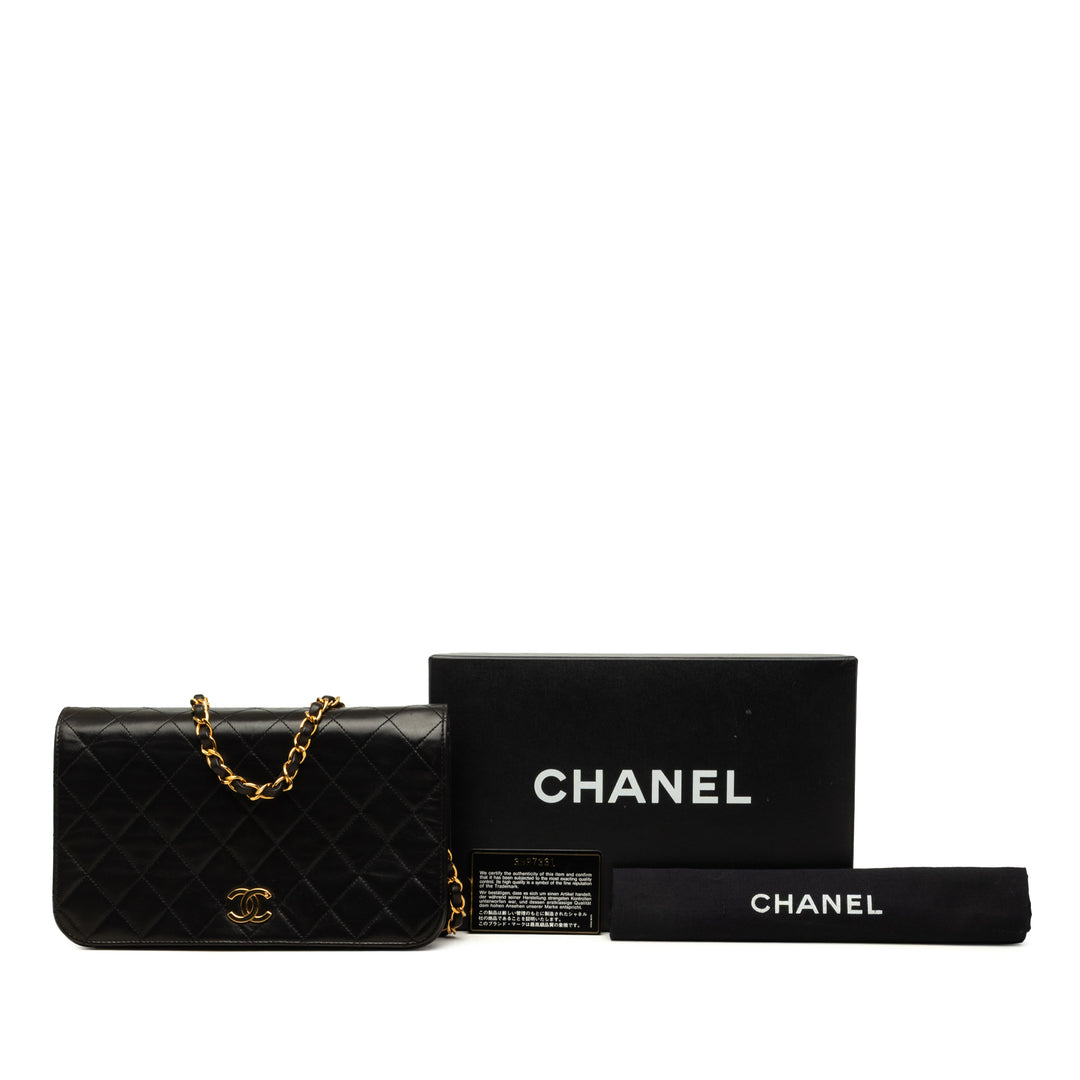 Chanel CC Matelassé Rabat intégral Moyen Cuir d'agneau Noir – vue 7 – GABY PARIS