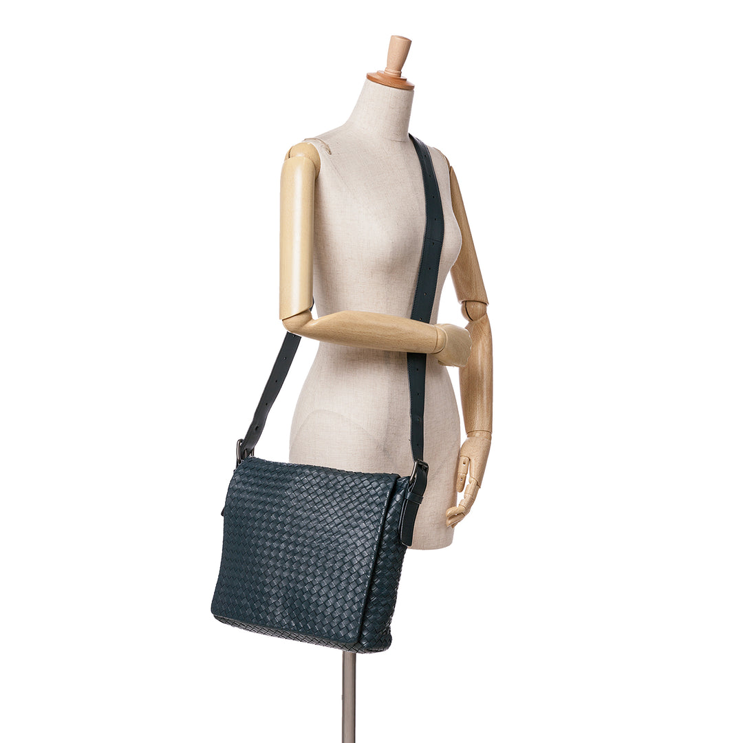 Nappa Intrecciato Flap Crossbody Blue - Gaby Paris