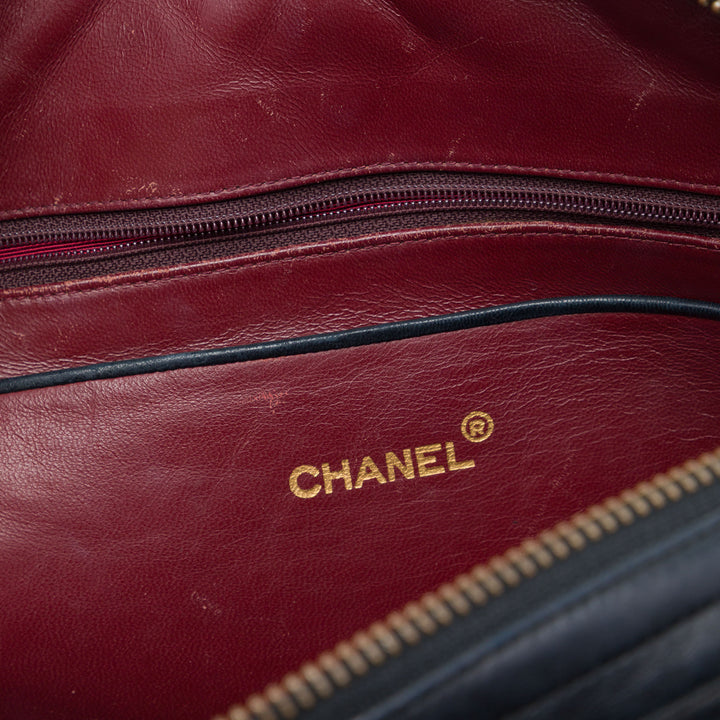 Chanel CC Matelassé Chaîne Sac caméra Cuir d'agneau Noir – vue 5 – GABY PARIS