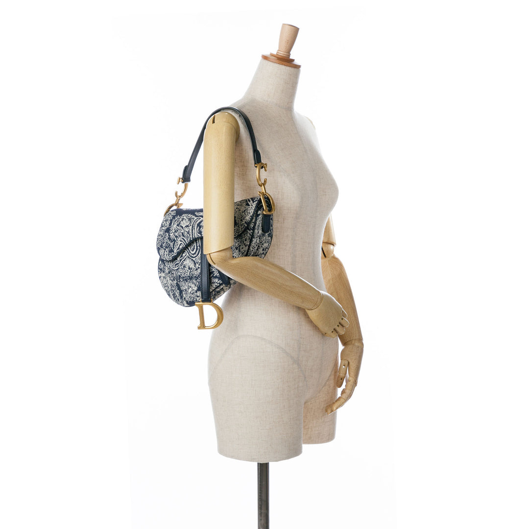 Medium Toile De Jouy Saddle Blue - Gaby Paris