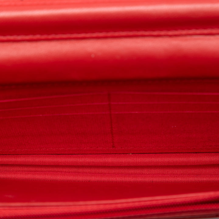 Chanel CC Cuir d’agneau Wild Stitch Wallet on Chain