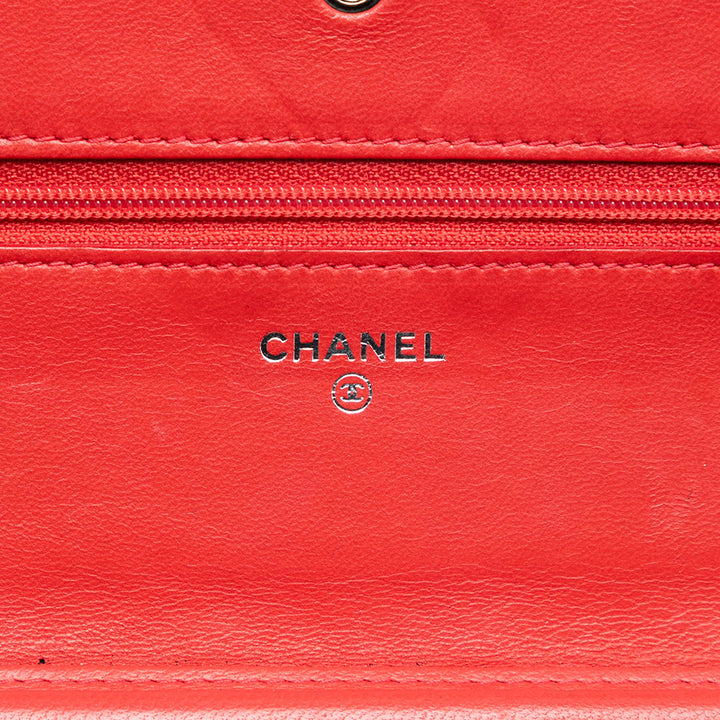 Chanel CC Cuir d’agneau Wild Stitch Wallet on Chain