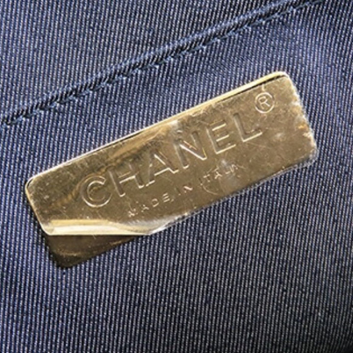 Chanel Sac caméra CC Mania Cuir d'agneau Noir – vue 8 – GABY PARIS