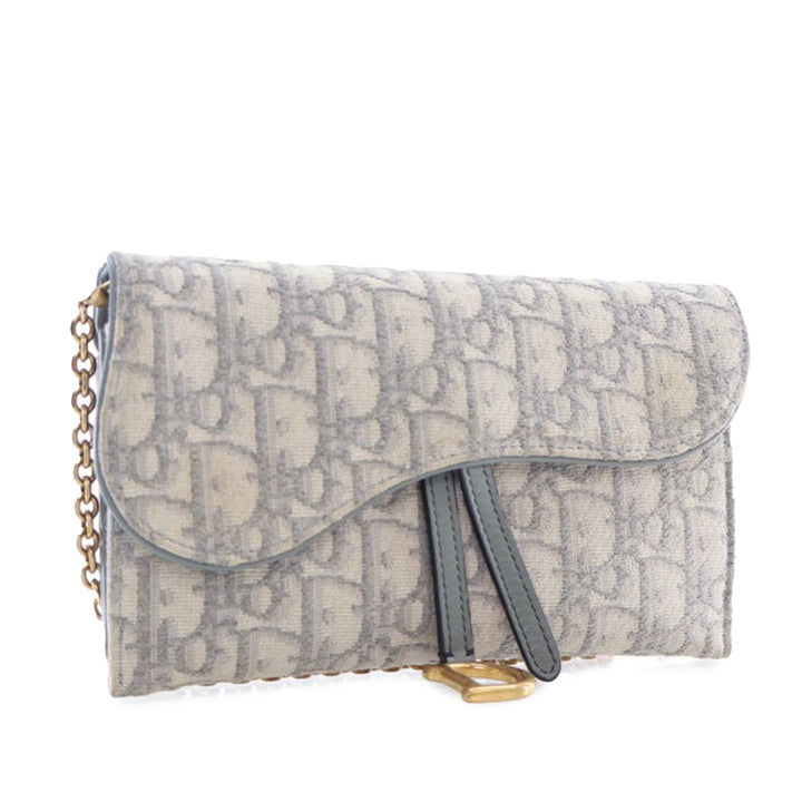 Oblique Saddle Wallet On Chain Gray - Gaby Paris