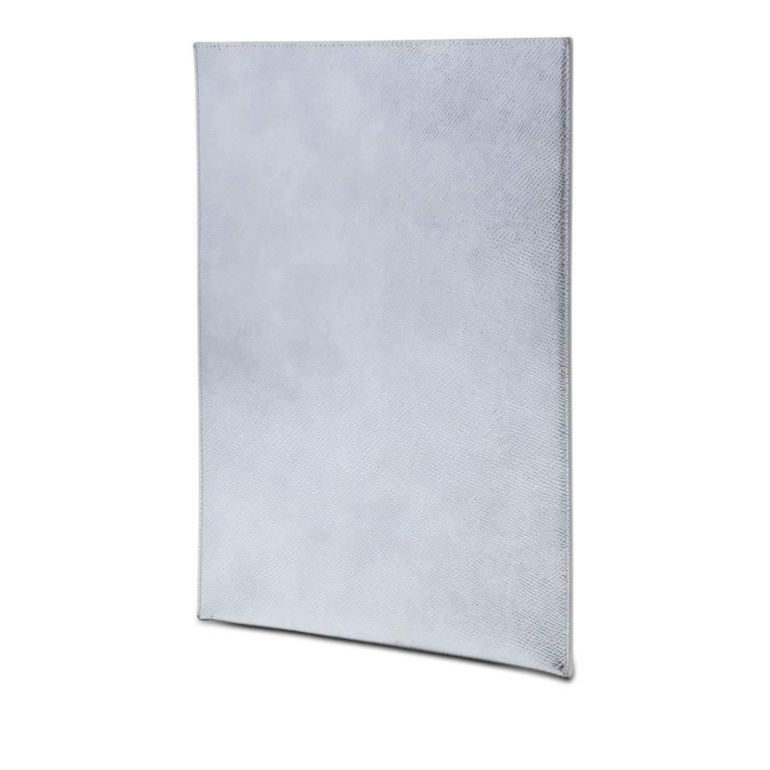 Métallisé grainé Tablet Sleeve Cuir de veau grainé Argenté