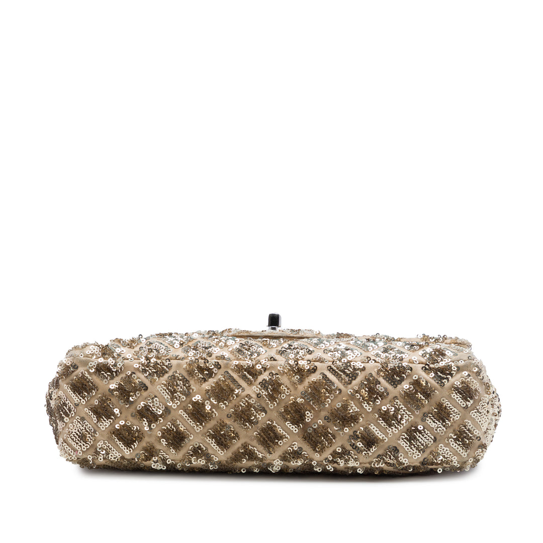 Chanel CC Matelassé Sequins Orné à rabat Satin