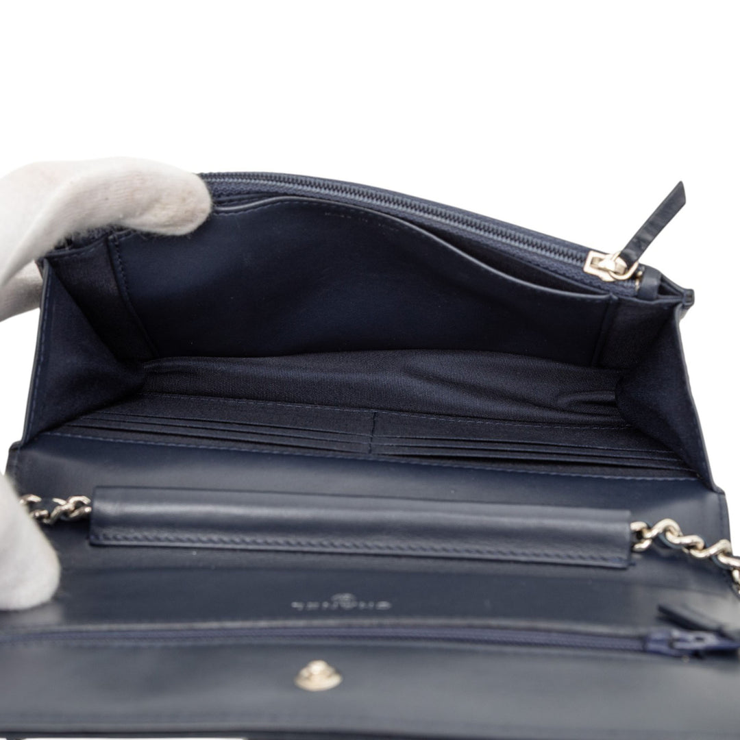 Chanel Chevron Cuir d’agneau Boy Wallet on Chain