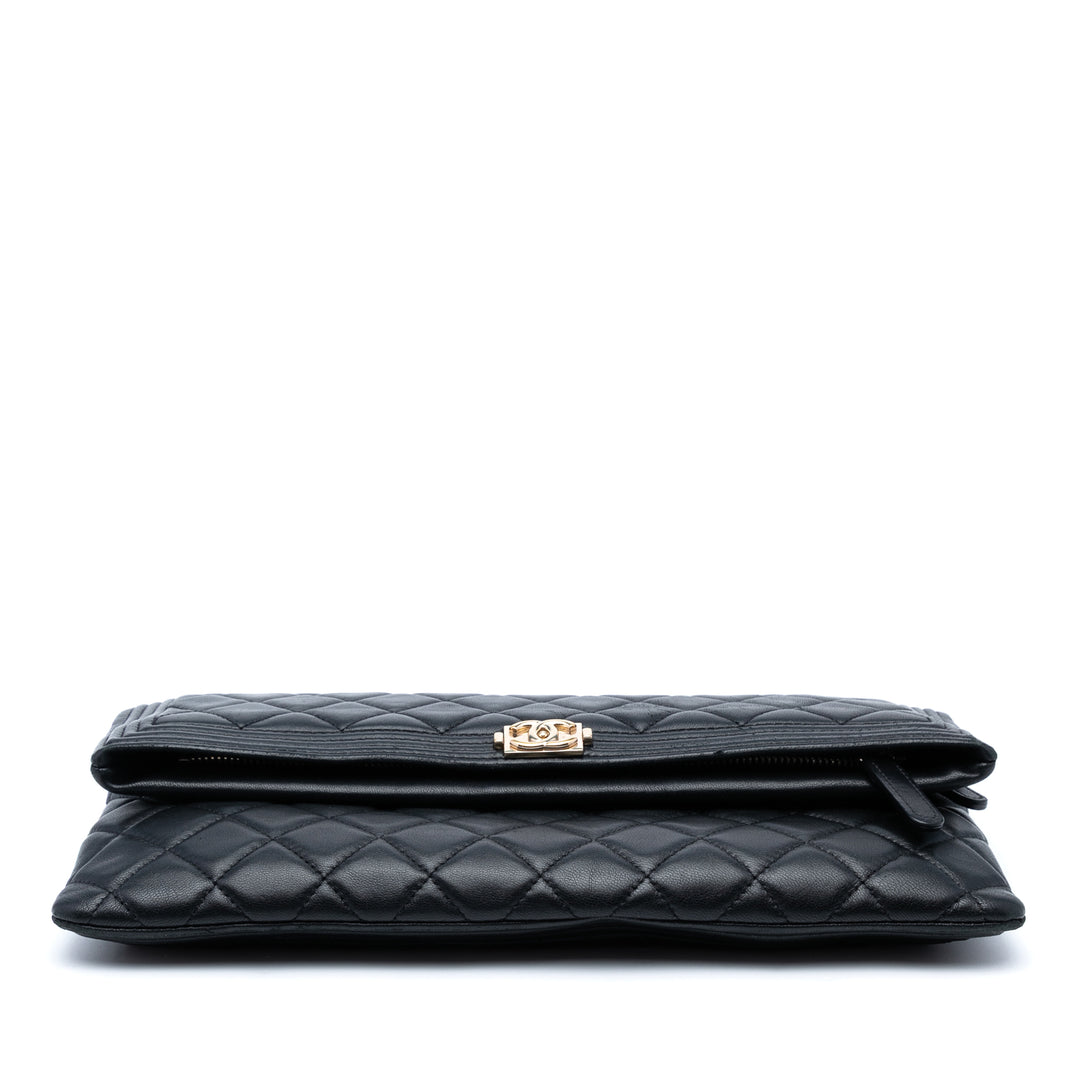 Chanel Matelassé Cuir d’agneau Boy Foldover Pochette