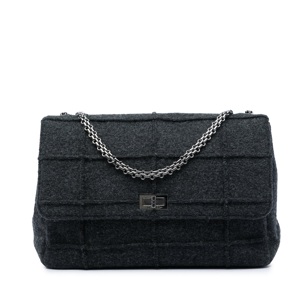 Chanel Identification Chocolate Bar Felt Reissue 2.55 à rabat Jumbo Laine