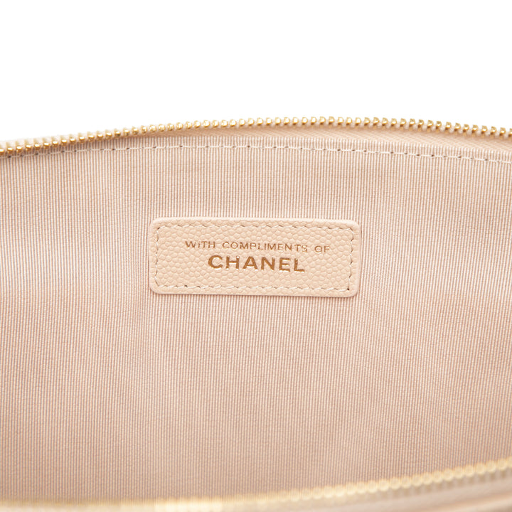 Chanel Large Matelassé Caviar Chevron O Étui Zip Pochette – GABY PARIS Authentique