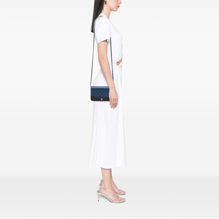Chanel Matelassé vieilli Cuir de veau Gabrielle Wallet on Chain