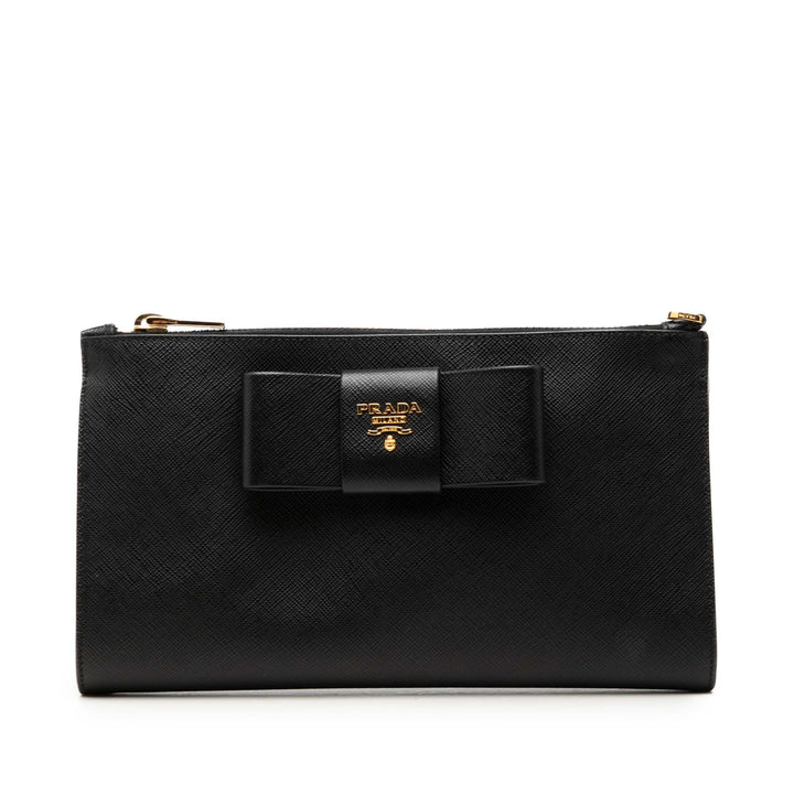 Prada Pochette Bow Saffiano Noir – vue principale – GABY PARIS