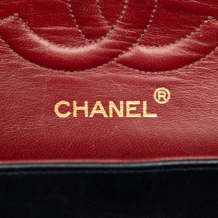 Chanel Medium Classic Cuir de veau Double rabat