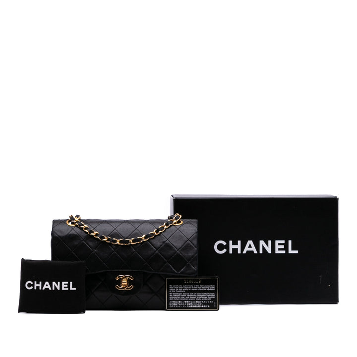 Chanel Small Classic Cuir d’agneau Double rabat Noir – GABY PARIS Authentique