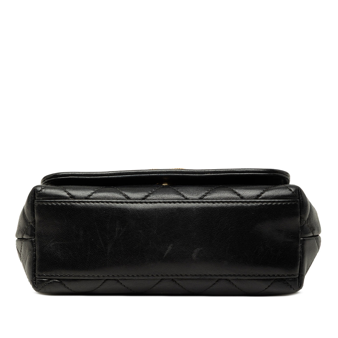 Chanel Matelassé Clover CC Bijoux Chaîne à rabat Cuir d'agneau Noir