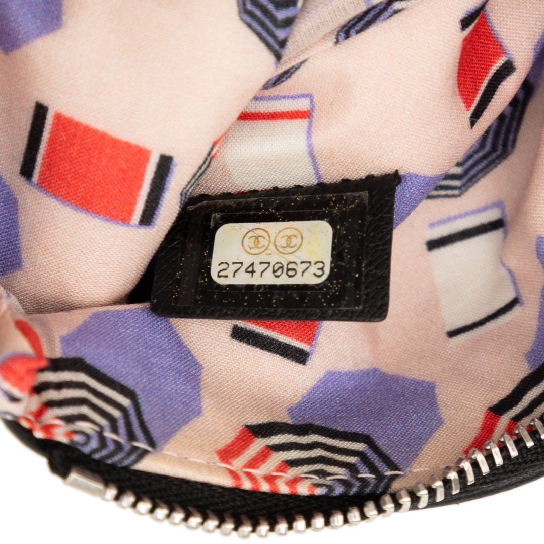 Chanel CC Grained Cuir de veau Zip Pochette Noir – GABY PARIS Authentique