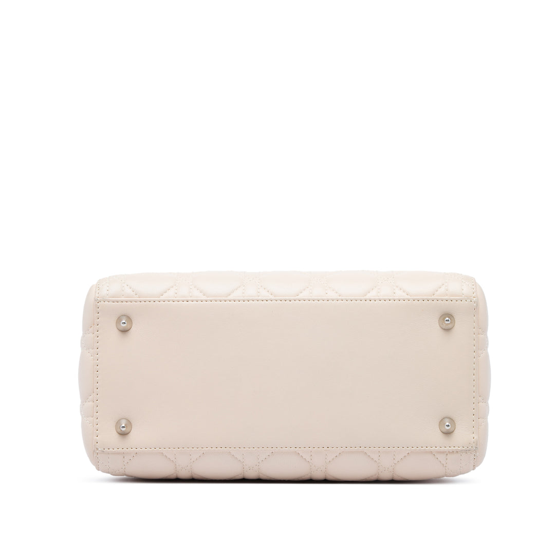 Dior Sac à main Lady Dior Cannage Moyen Cuir d'agneau Marron – vue 3 – GABY PARIS