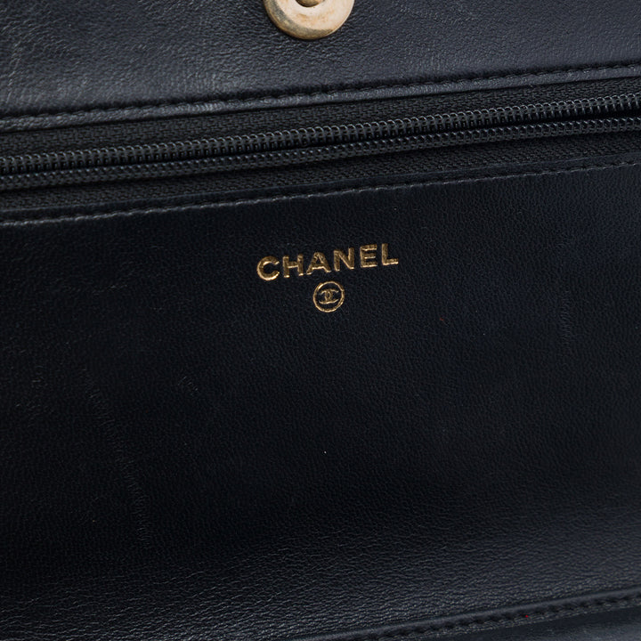 Chanel Matelassé Cuir d’agneau Boy Wallet on Chain