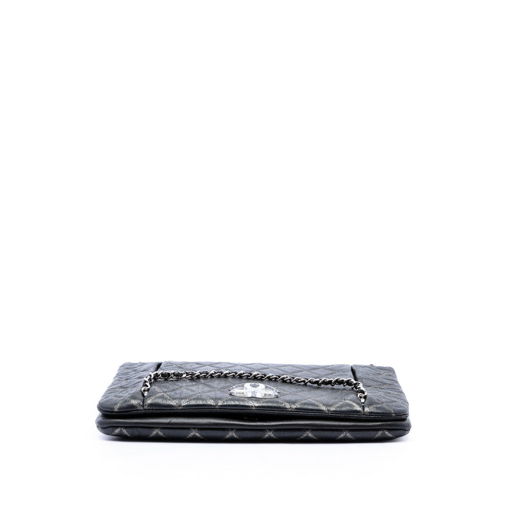 Matelassé Métallisé Distressed CC Cristal à rabat Cuir d'agneau Noir