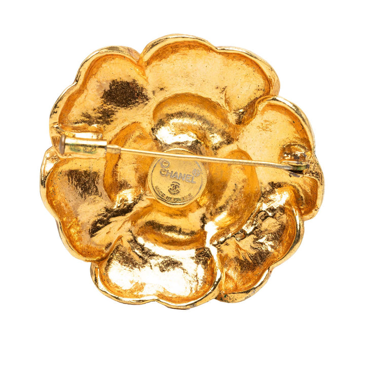 Chanel plaqué Camellia Broche Doré – vue 3 – GABY PARIS