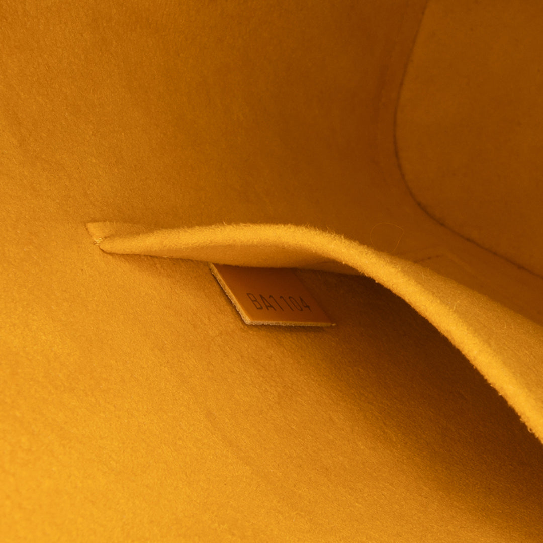 Louis Vuitton Epi Alma PM