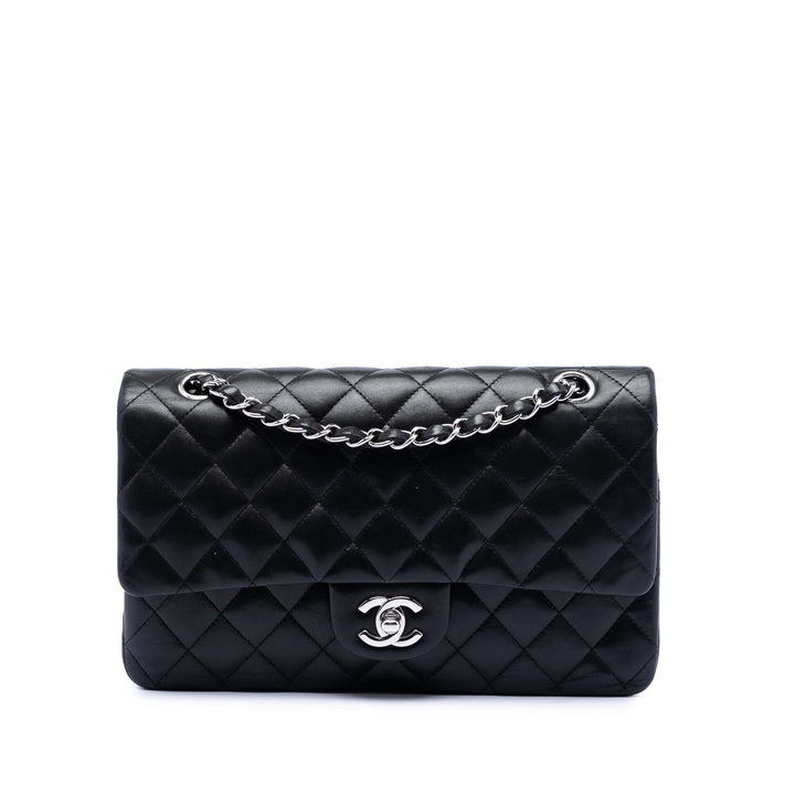 Chanel Medium Classic Cuir d’agneau Double rabat