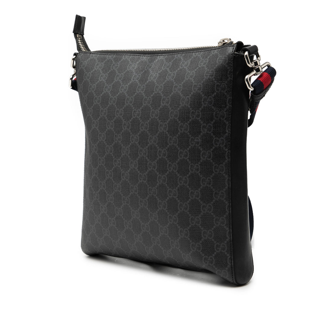 Gucci Medium GG Supreme Web Messenger Sac