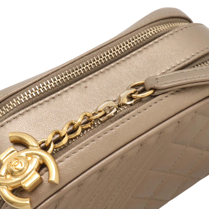 Chanel Mini Matelassé Cuir d’agneau Coco Boy Sac caméra