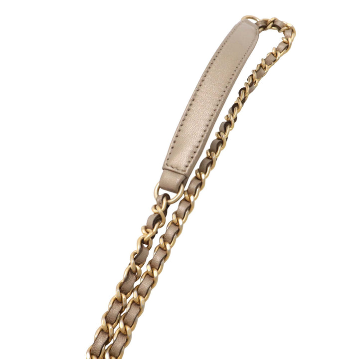 Chanel Mini Matelassé Cuir d’agneau Coco Boy Sac caméra