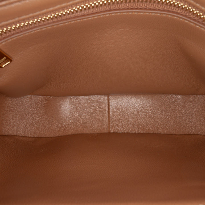 Celine Teen brillant Cuir de veau Triomphe Sac porté croisé