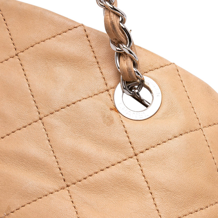 Chanel Large Matelassé Iridescent Cuir de veau VIP Cabas