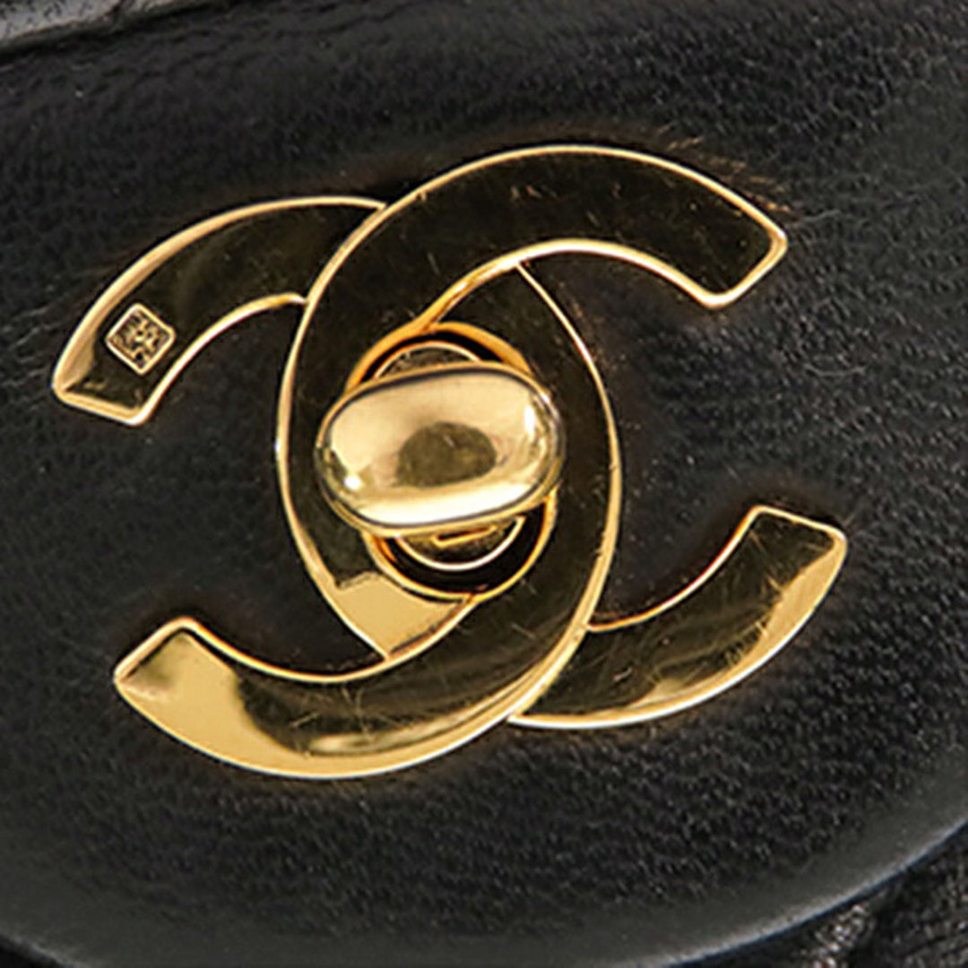 Classic Double rabat Petit Cuir d'agneau Noir