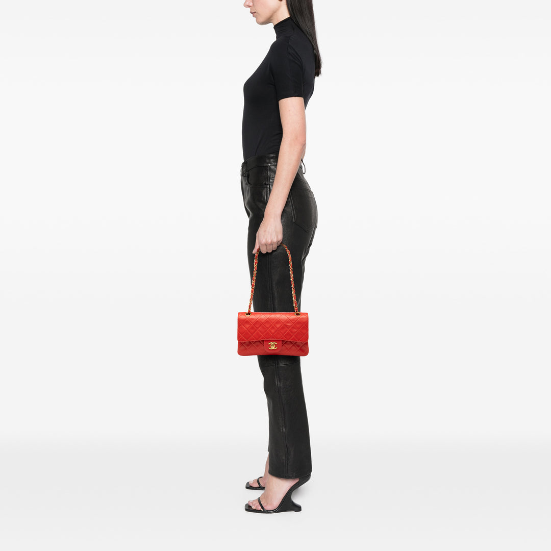 Chanel Small Classic Cuir d’agneau Double rabat Rouge – GABY PARIS Authentique