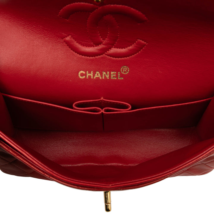 Chanel Small Classic Cuir d’agneau Double rabat Rouge – GABY PARIS Authentique