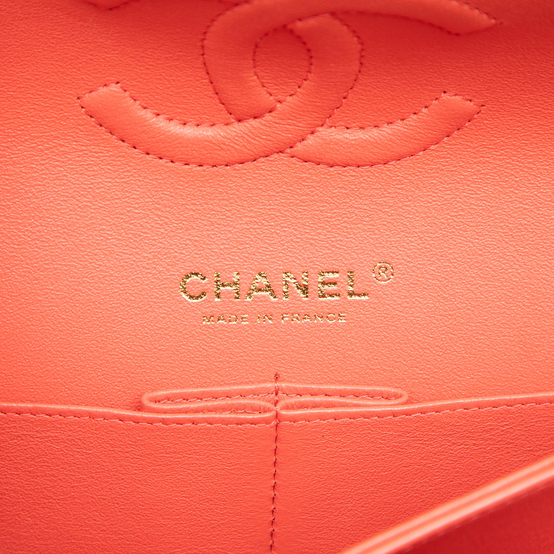 Chanel Classic Chevron Double rabat Moyen Cuir d'agneau Rose – vue 5 – GABY PARIS