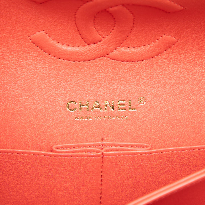 Chanel Classic Chevron Double rabat Moyen Cuir d'agneau Rose – vue 5 – GABY PARIS