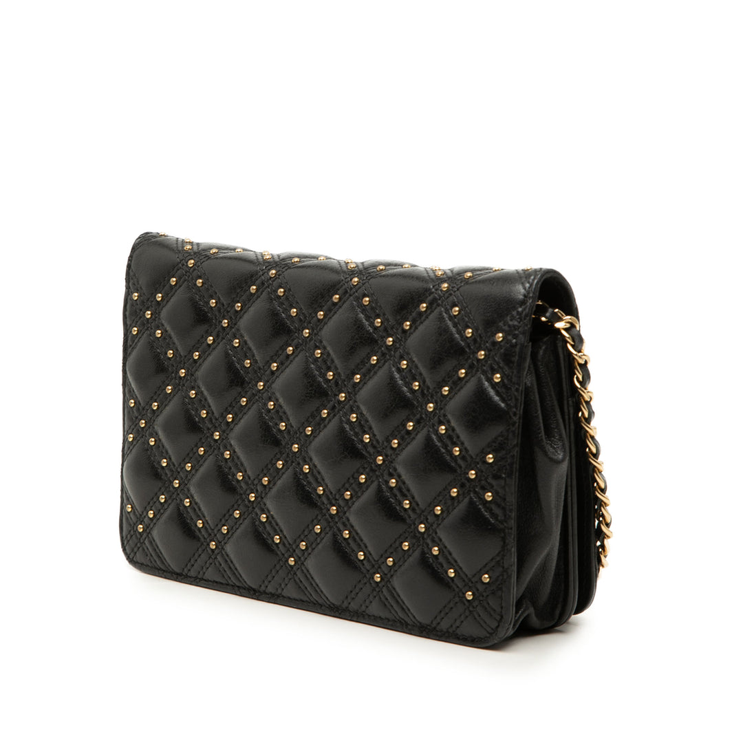 Chanel CC Cuir d’agneau clouté Diamond Stitch Wallet on Chain