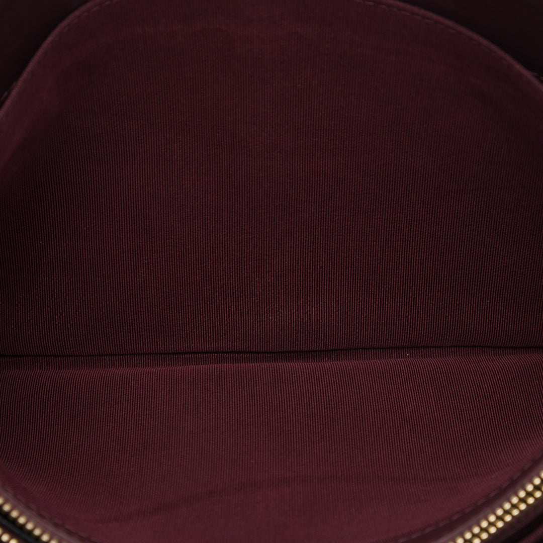 Matelassé Zippé Pochette Grand Cuir caviar Noir