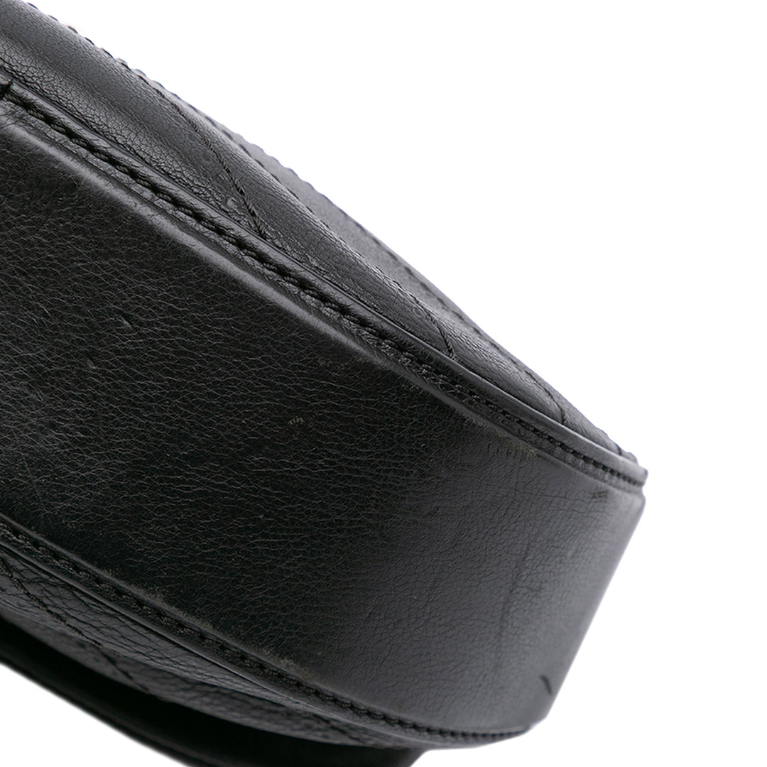 Chanel CC Chevron Cuir d’agneau Round Flap Sac cartable Noir – GABY PARIS Authentique