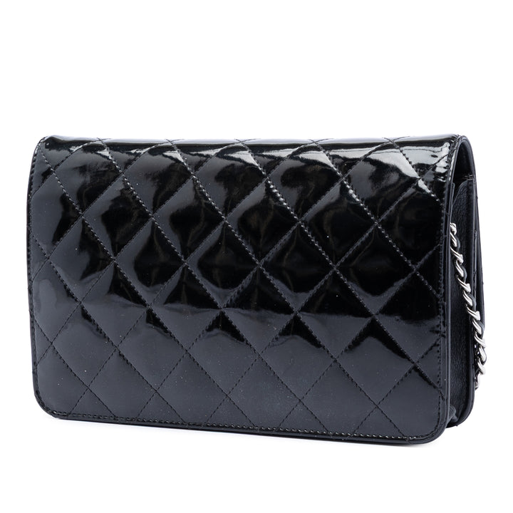 Chanel CC Matelassé Cuir verni Brilliant Wallet on Chain