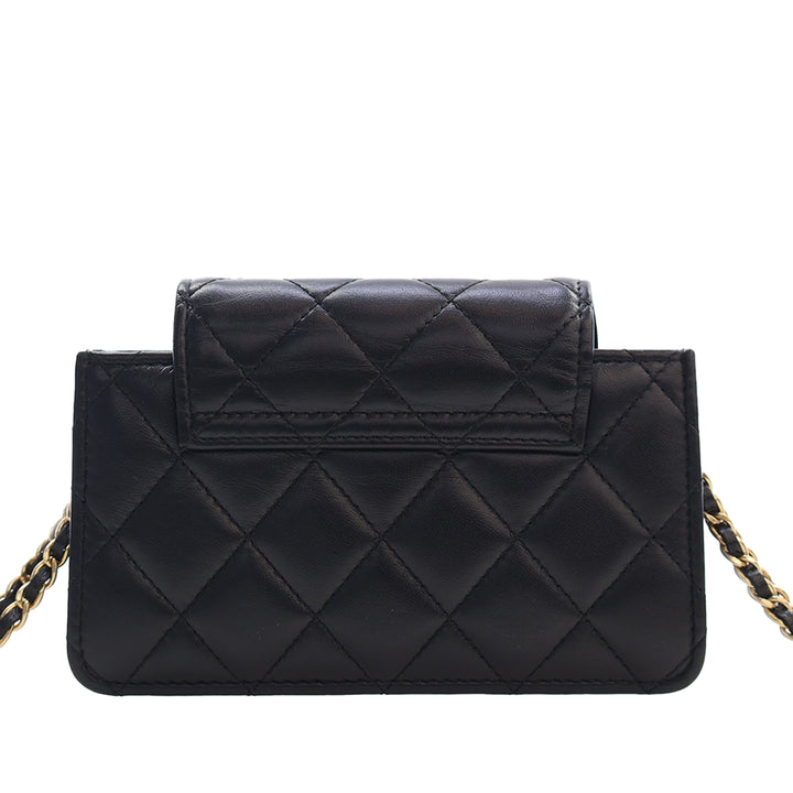 Chanel CC Matelassé Étui téléphone avec chaîne Mini Cuir d'agneau Noir